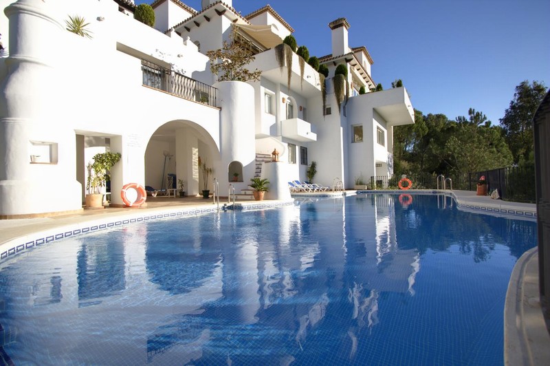 Chollo! Apartamento en La Quinta Golf, cerca de Marbella.
