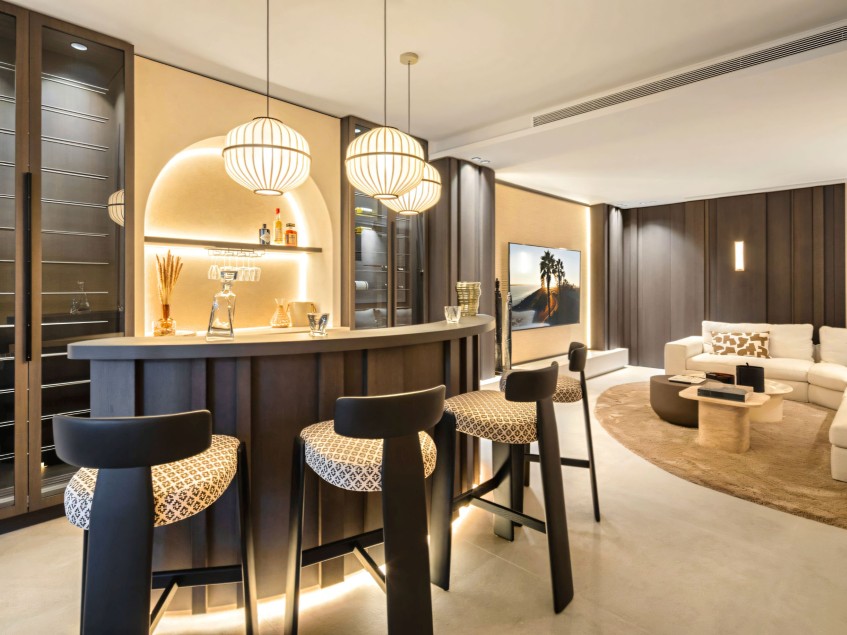 Bar and home cinema or media room in the El Rosario contemporary villa