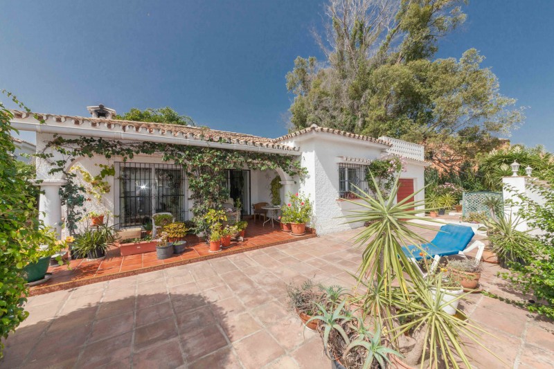 Villa at El Saladillo for sale