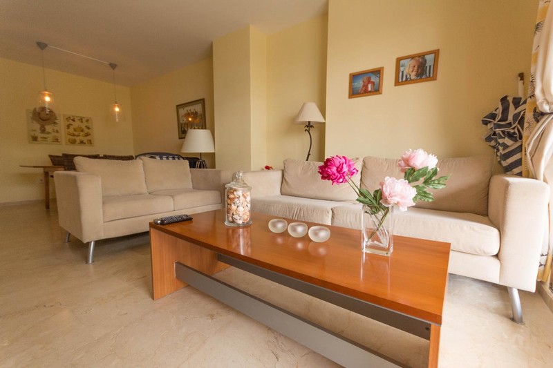 Marina la Duquesa - salon