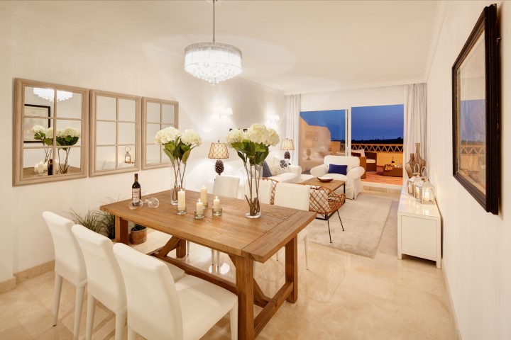 The Retreat dining room