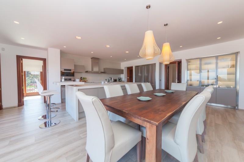 Villa for sale in La Mairena