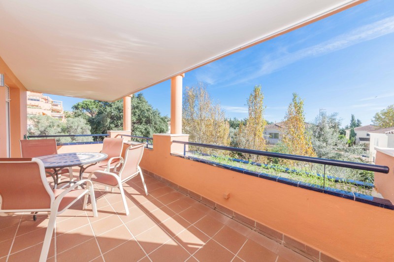 Terrace Elvira apartment for sale
