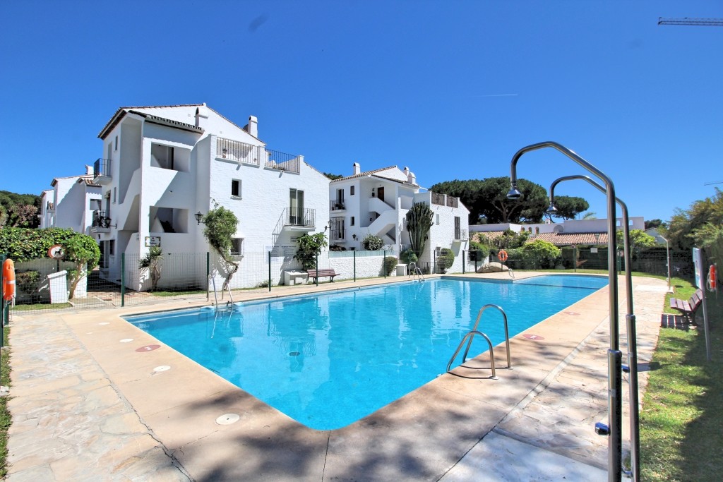 Benamara Gardens, beachside penthouse