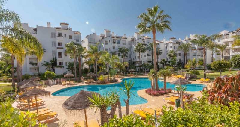 Costa del Sol Apartments