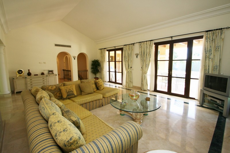 Villa Andalucia sitting room