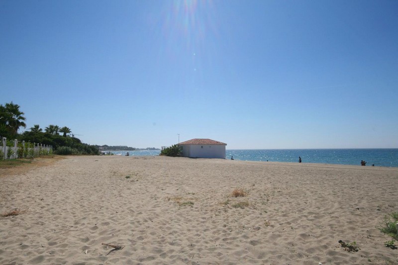 El Saladillo Beach Estepona El Saladillo Beach Estepona