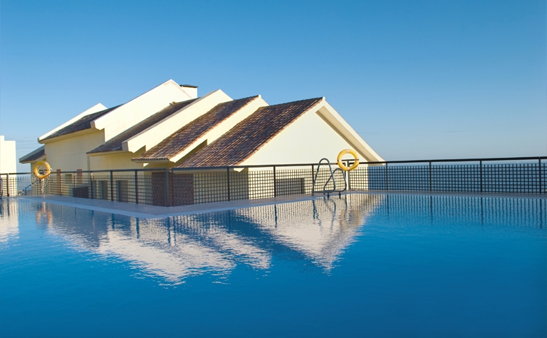 Swimming pool Swimming pool