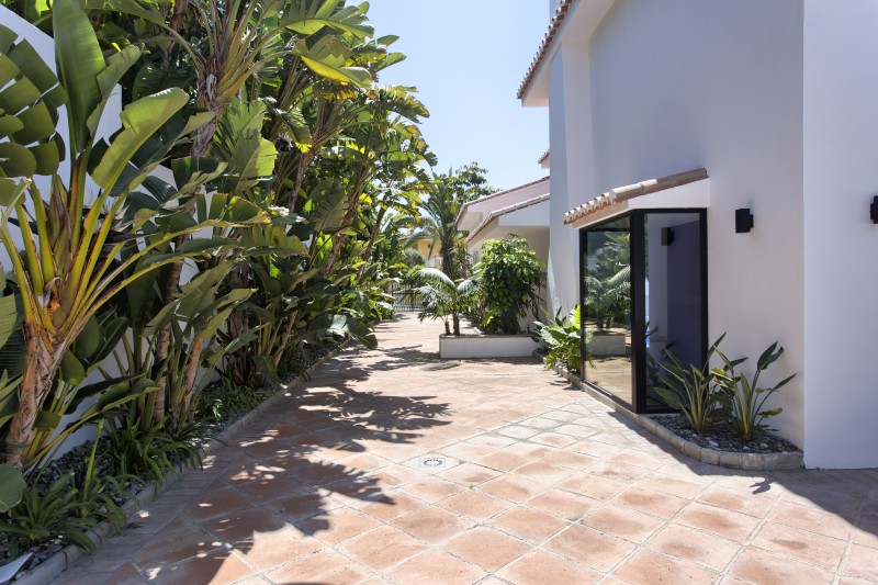 Villa at Los Monteros Playa for sale