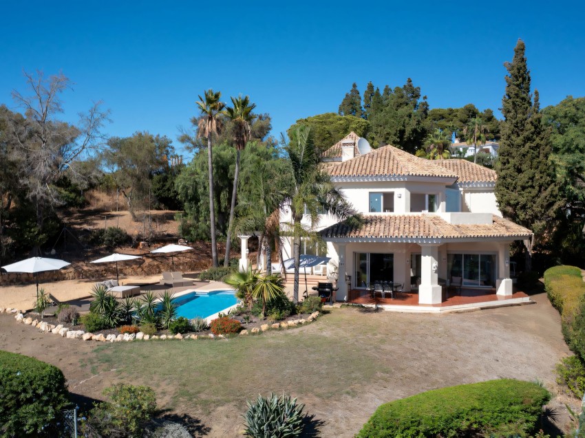Villa en Hacienda Las Chapas Villa en venta en Hacienda Las Chapas Marbella Este en la Costa del Sol