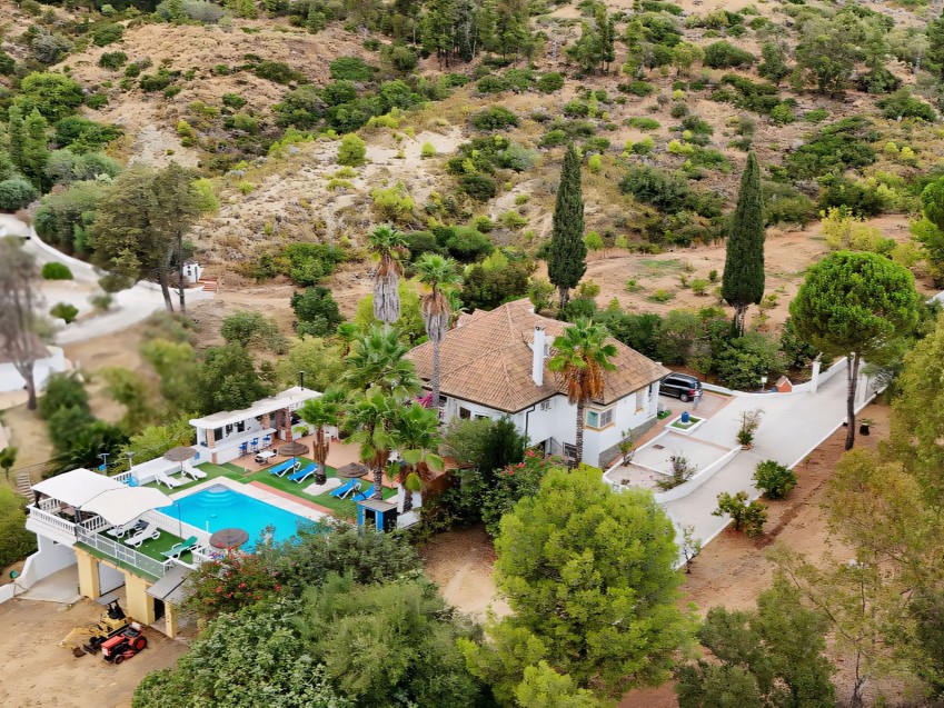 Maison de campagne à Paraje de Barranco Blanco Alhaurín el Grande Maison de campagne de 4 chambres avec piscine et terrasses à Paraje de Barranco Blanco Alhaurín el Grande