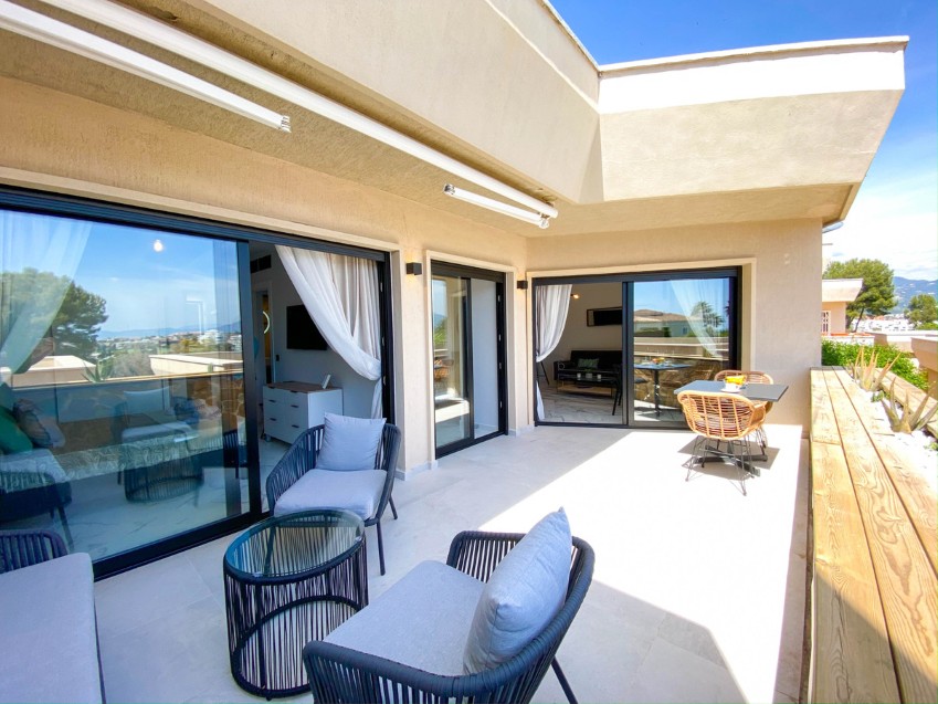 2 slaapkamer bungalow bij Atalaya Golf Estepona Bungalow met terras en vrij uitzicht bij Atalaya Golf op de New Golden Mile Estepona