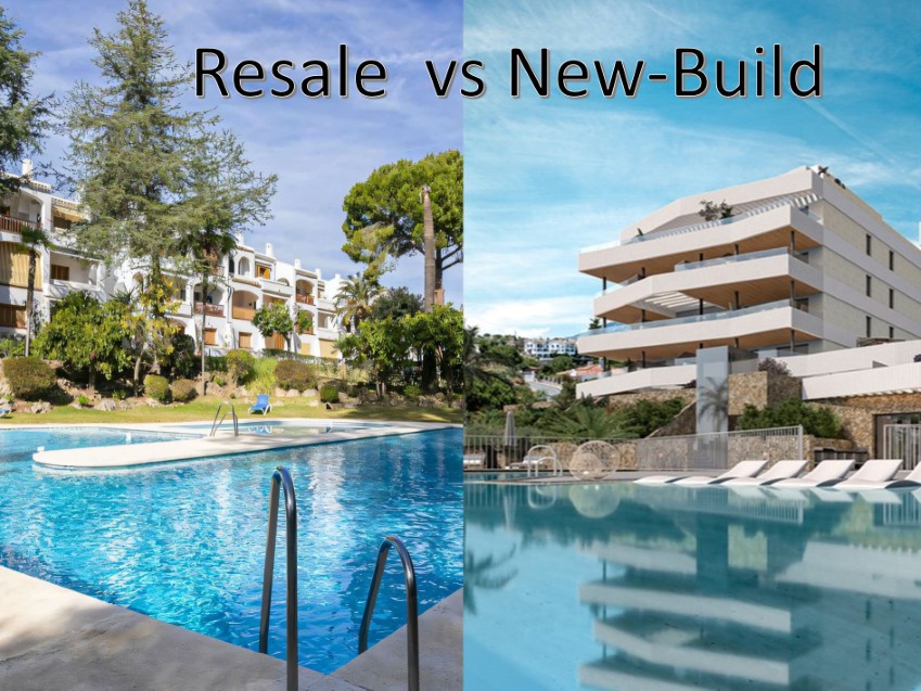 Woning kopen in de Costa del Sol: bestaande bouw of nieuwbouw Gesplitste afbeelding met een traditionele woning uit de bestaande bouw naast een moderne nieuwbouwwoning aan de Costa del Sol.