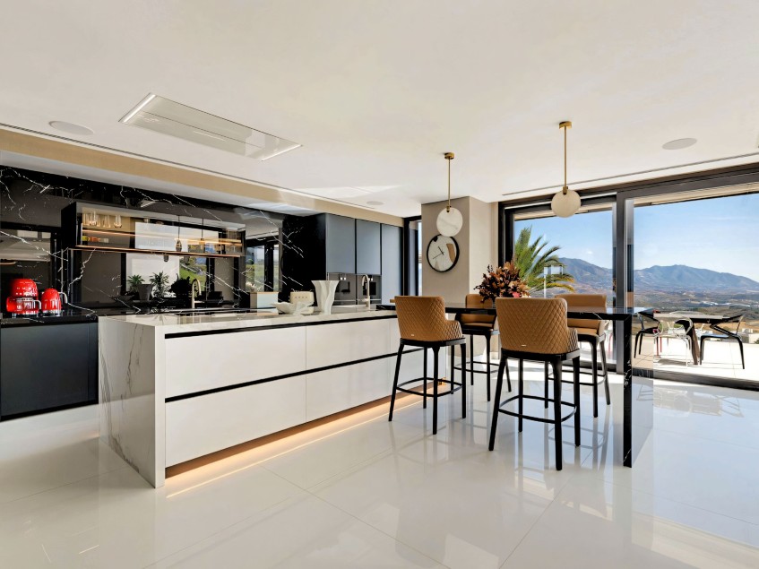 Keuken van de villa in La Cala Golf Hoogwaardige keuken in de villa in La Cala Golf