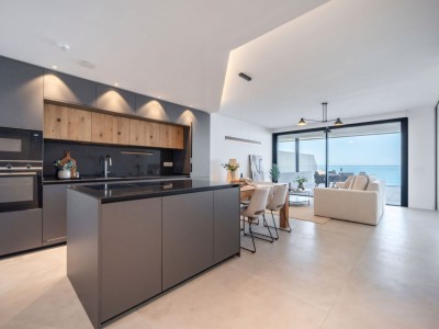 2-bedroom apartment with sea views in Reserva del Higuerón, Fuengirola