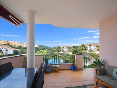 Apartamento de 2 dormitorios en venta en Zafiro de Miraflores, Miraflores Golf, Mijas Costa en la Costa del Sol