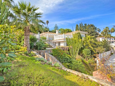 Villa mit fünf Schlafzimmern zum Verkauf in Torrenueva, Mijas Costa an der Costa del Sol