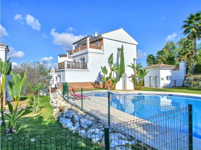 Radhus med 3 sovrum till salu i Lauro Golf, Alhaurin de la Torre på Costa del Sol