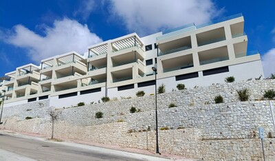 ND-R4252741 - Lägenhet till salu i Benalmádena, Málaga, Spanien