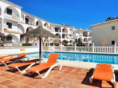 2 bedroom apartment for sale at Las Farolas, Las Lagunas de Mijas, Mijas Costa on the Costa del Sol