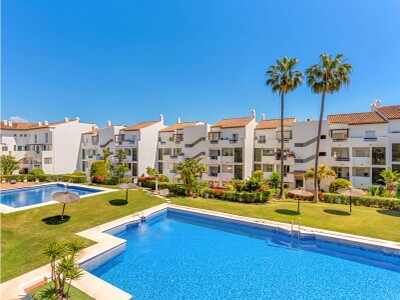 3 bedroom apartment for sale in Las Jacarandas, Bel Air, Estepona New Golden Mile, Costa del Sol