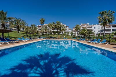 3 bedroom townhouse for sale near Selwo, Estepona New Golden Mile, Costa del Sol