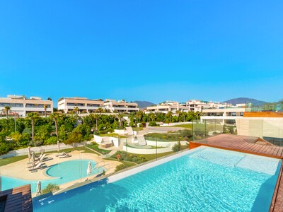 Newly built 3-bedroom sea-view penthouse at Epic Marbella on the Golden Mile, Marbella