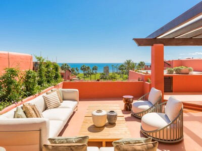 Fully Refurbished Beachfront Penthouse Ready to Move Into at Torre Bermeja on Estepona’s New Golden Mile