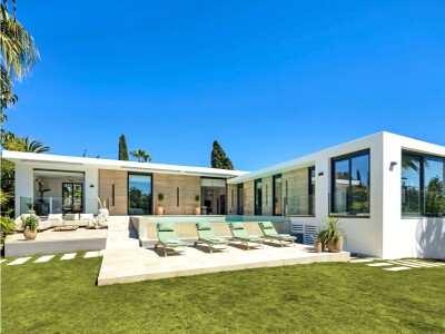 Villa de luxe récemment construite dans la Marbella Golf Valley, Nueva Andalucia