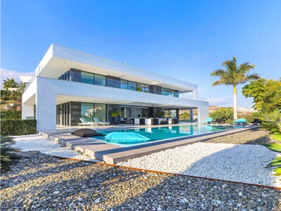Villa met 6 slaapkamers te koop, frontline aan Los Flamingos Golf in Benahavís aan Estepona’s New Golden Mile