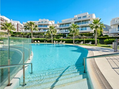 Furnished 3-Bedroom Apartment for Sale in El Higueron West 3, Fuengirola