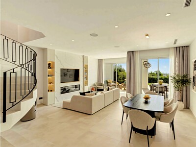 Exceptional renovated 3-bedroom townhouse for sale at La Quinta Golf, Benahavís on the Costa del Sol