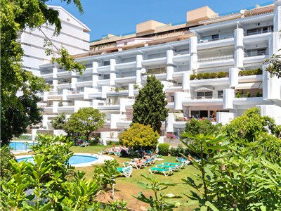 1 bedroom apartment for sale, close to the beach at Jardines del Mar on Marbella's Golden Mile