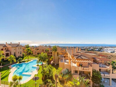 2-Bedroom Penthouse with Sea Views for Sale in Hacienda del Señorio de Cifuentes, Benahavis, off the New Golden Mile