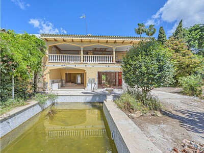 Villa renovation project for sale in Marbella Hill Club near Sierra Blanca, Marbella