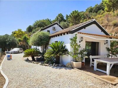 Picturesque 3-bedroom country villa at Monda on the Costa del Sol