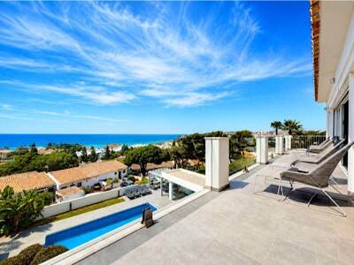 4-bedroom villa for sale close to La Cala de Mijas village, Mijas Costa