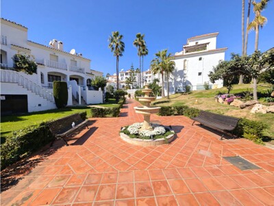 Townhouse with three bedrooms for sale in Balcon del Golf, Riviera del Sol, Mijas Costa