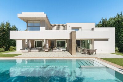 ND-R5506933 - Fristående villa till salu i Estepona, Málaga, Spanien