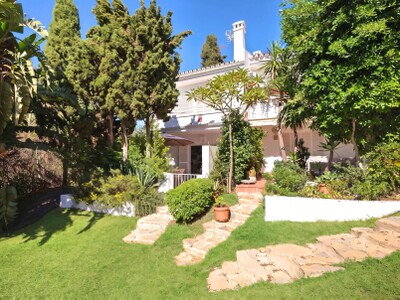Renovated 2-bedroom townhouse for sale, beachside at Artola Baja, near Cabopino, East Marbella