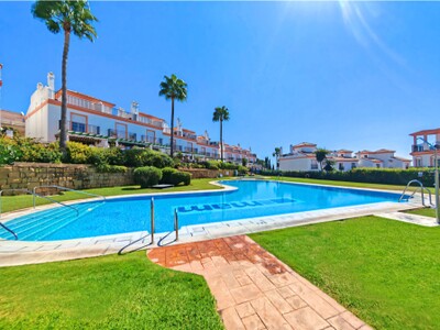 4-bedroom family townhouse for sale at Lomas de Cabopino, to the east of Marbella