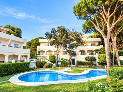 Spacious 3-bedroom apartment for sale in Ocean Pino Golf, near Cabopino, East Marbella