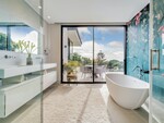 Beachside Villa East Marbella_14