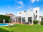 Nueva Andalucia Contemporary Villa_26