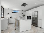 Nueva Andalucia Contemporary Villa_42