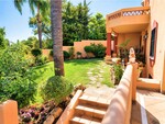Marbella semi-detached villa_10