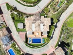 Benahav&iacute;s Hills Country Club Villa_10