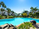 Puento Romano Beach Resort Japanese gard