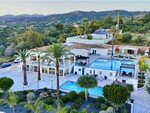 Elviria Luxury Villa_32.jpg