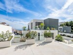 Newly built Benalm&aacute;dena villa_12